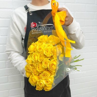 Желтые кустовые розы 15 шт 40 см в сумке