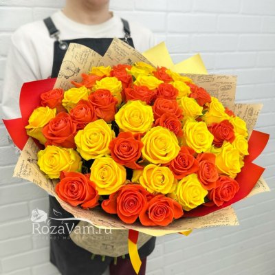 букет из 51 желтой/оранжевой розы