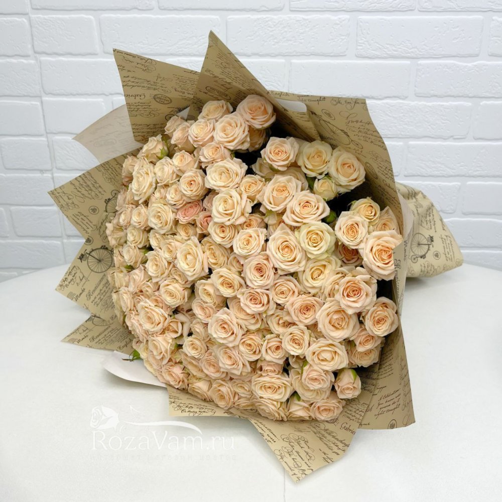 Букет из 51 кустовой розы Яна 50 см