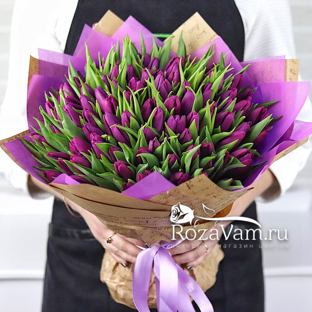 букет из 101 фиолетового тюльпана