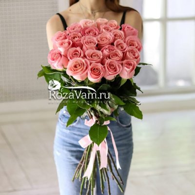 25 розовых роз Эквадор 70 см