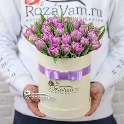 коробка из 75 розовых тюльпанов