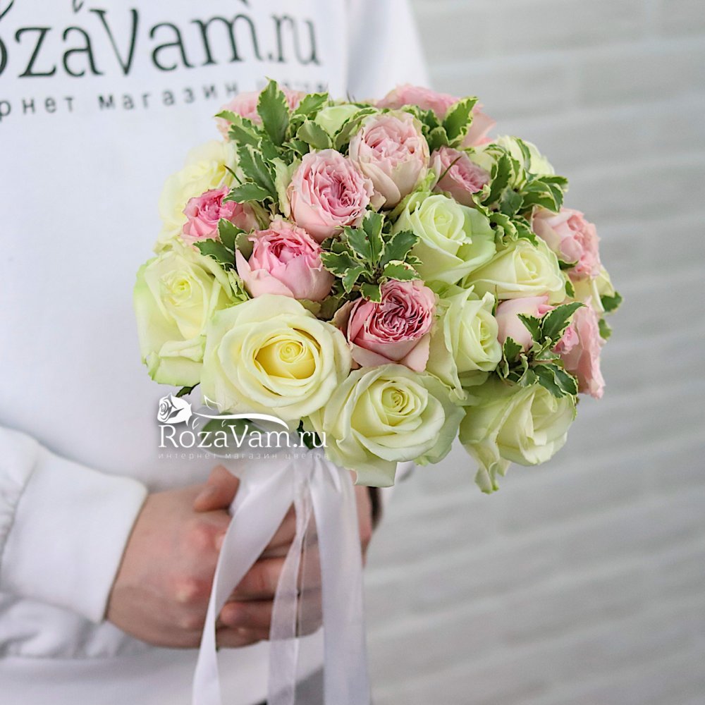 Свадебный Букет из белых роз