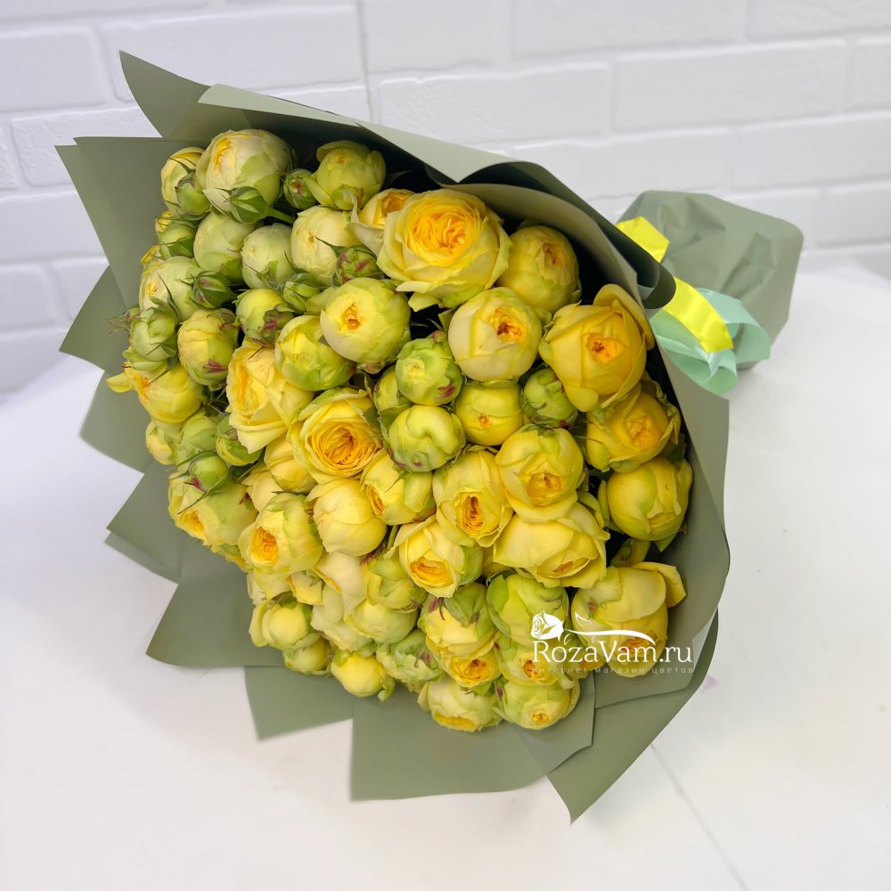Букет из 25 пионовидных роз Лимончелло