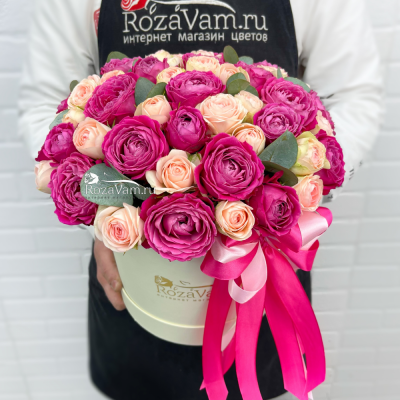 Букет из 29 пионовидных роз Вувузела