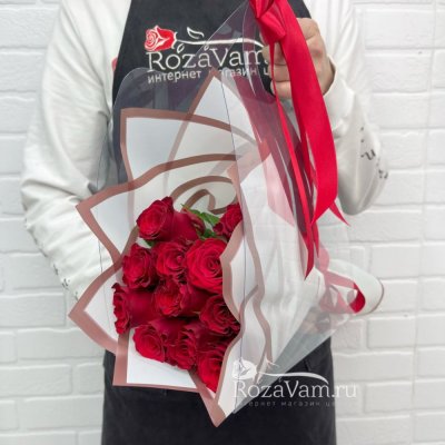 Розы кустовые Би Баблз 15шт 40см в сумке