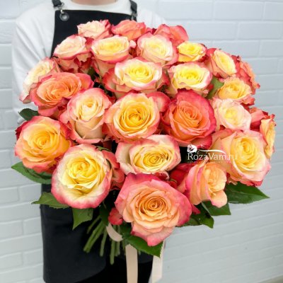 Букет из 25 роз Эквадор Игуасу 70см