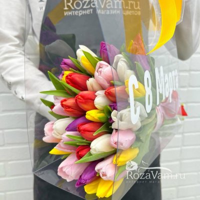 Букет тюльпанов в сумке с 8 марта №4