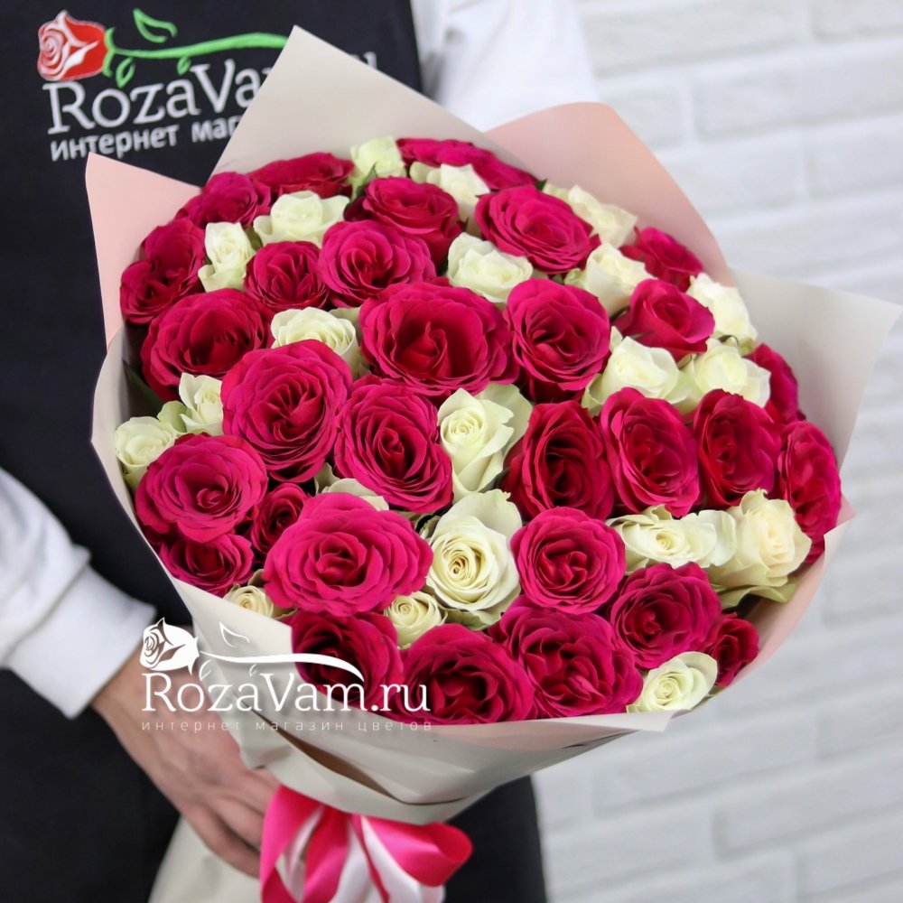 Недорогие цветы с доставкой в Москве
